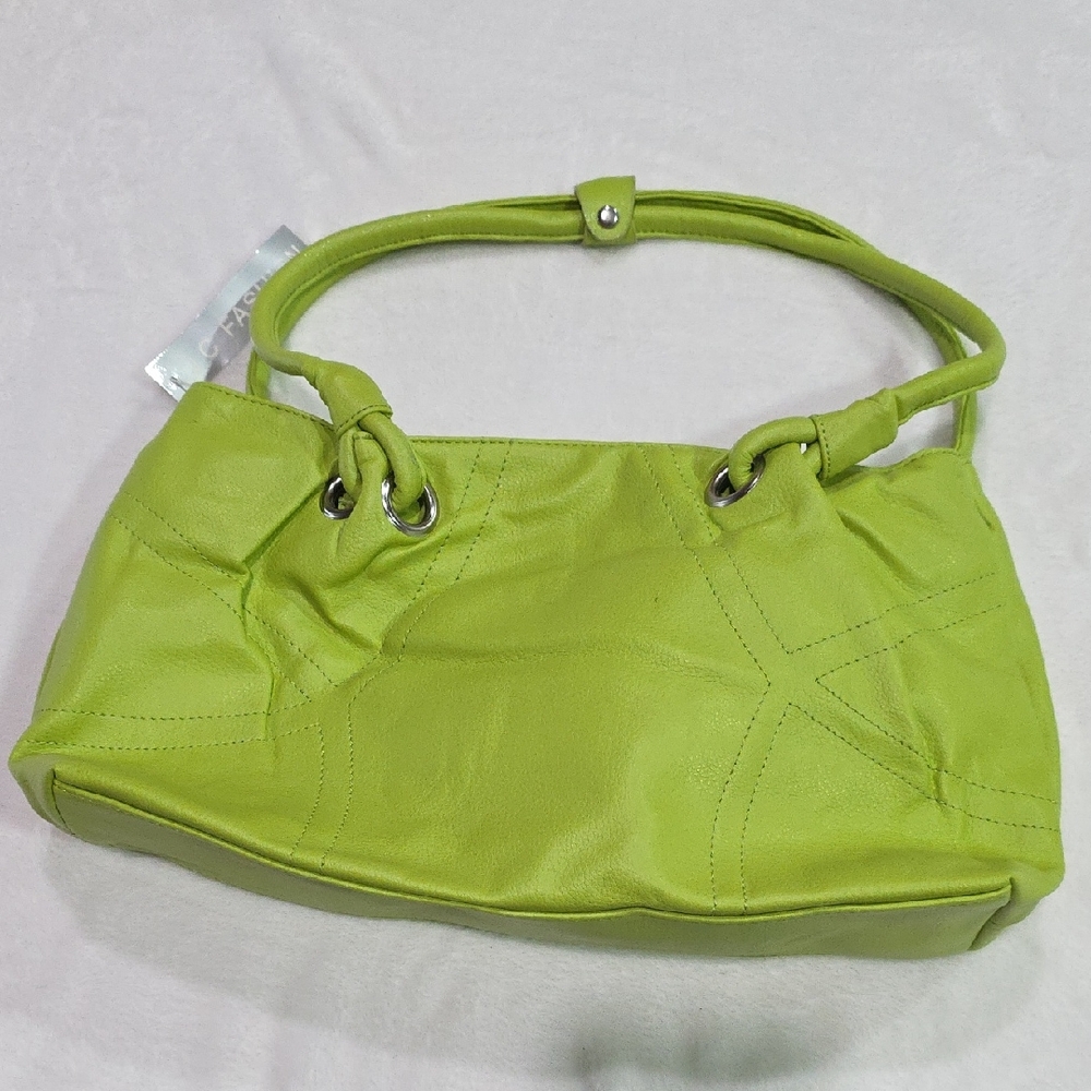 🟢💚 Vibrant Green Shoulder Bag with Silver Hardware Vegan Leather 💚🟢